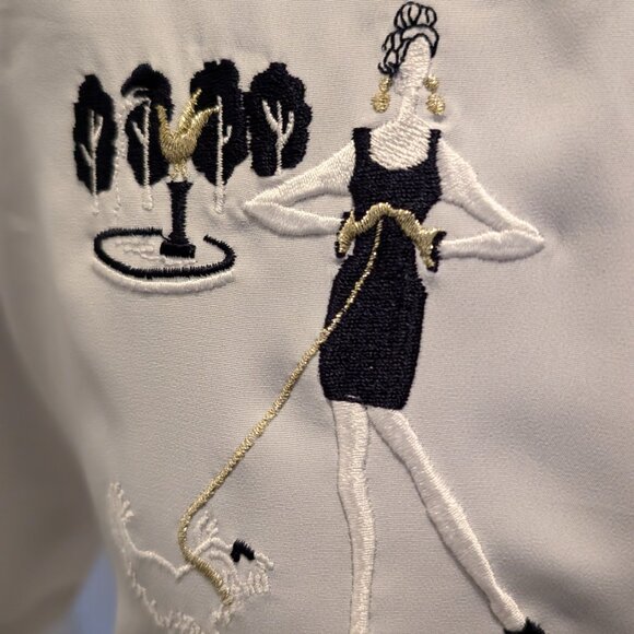 Short sleeved blouse with Girls in Paris embroidery and exquisite furnishing🪡 - Picture 2 of 5